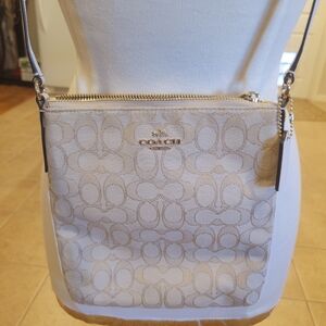 NWOT~ Coach Cream Crossbody Bag with Signature Monogram